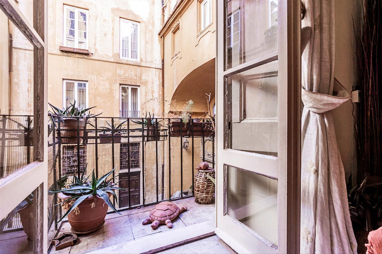 Palazzo Farnese Historical Home Rome Buitenkant foto